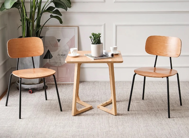 Ghế Ván Ép – Sự Kết Hợp Hoàn Hảo Giữa Thẩm Mỹ và Công Năng