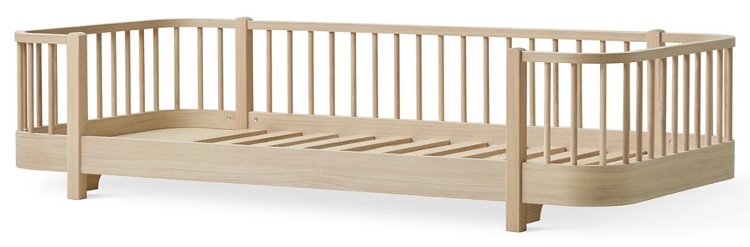giường gỗ ván ép 